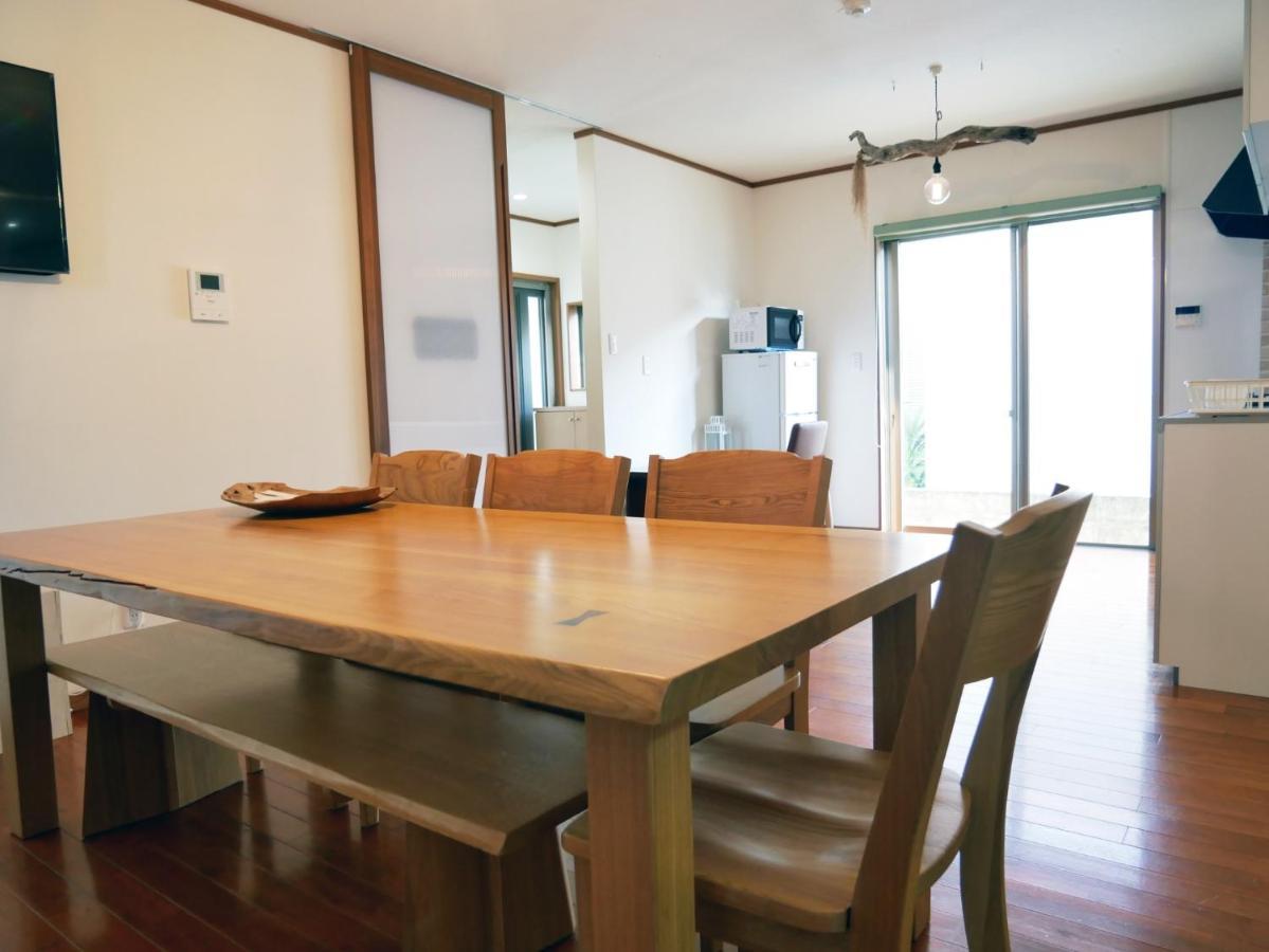 Hébergement de vacances 子供部屋のある一棟貸切り 奄宿り Amayadori Amami